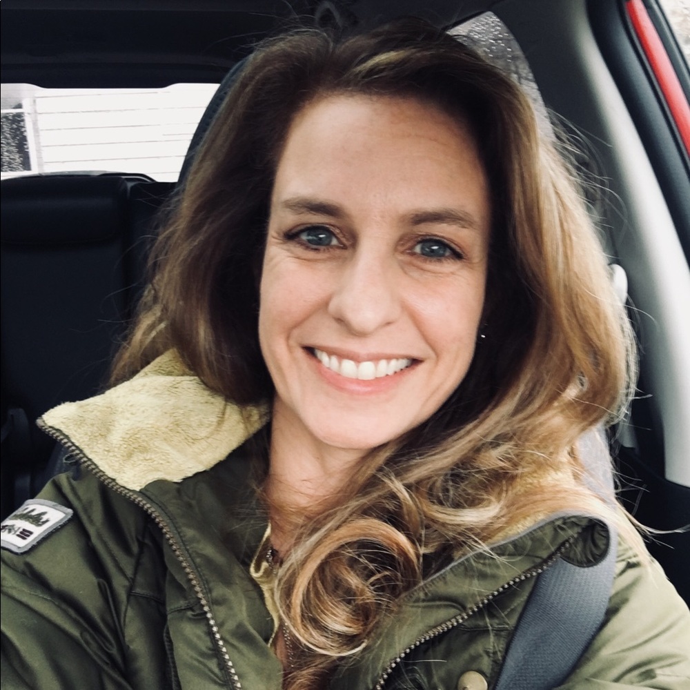 Meet your Posher, Lisa